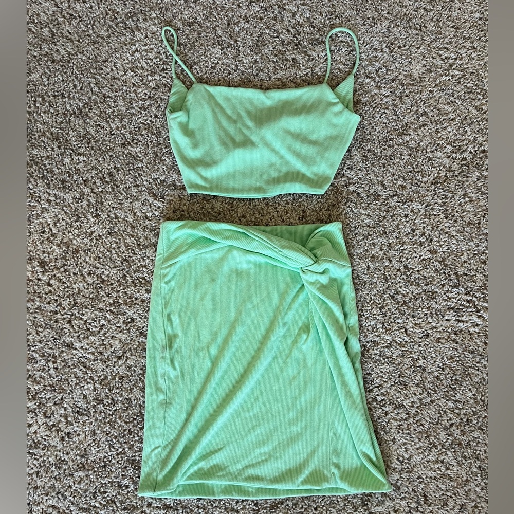 Superdown Rena Skirt Set (size Small) - Picture 3 of 5